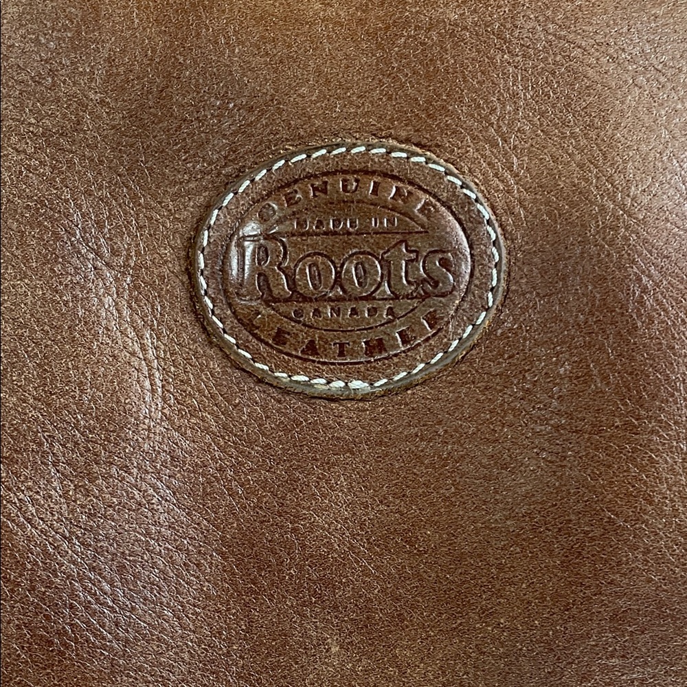 Roots Village Crossbody Bag Camel Leather - Picture 5 of 6